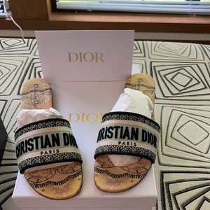 Christian Dior DWAY Slide